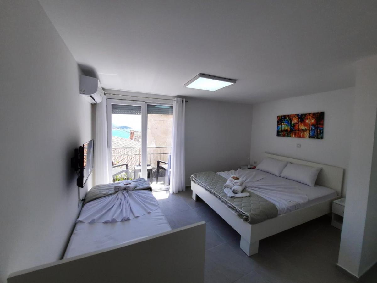 Redex Apartments Ohrid Eksteriør billede