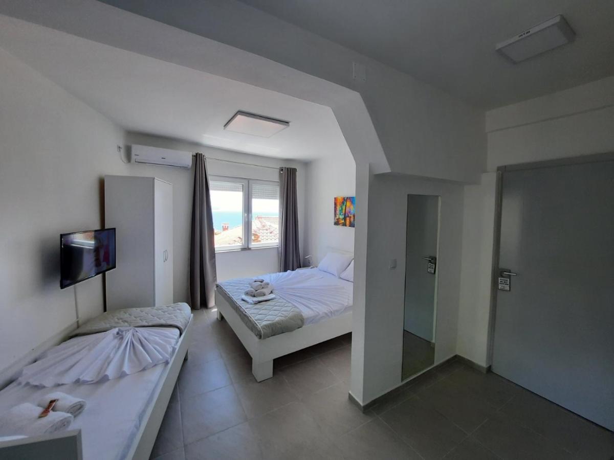 Redex Apartments Ohrid Eksteriør billede